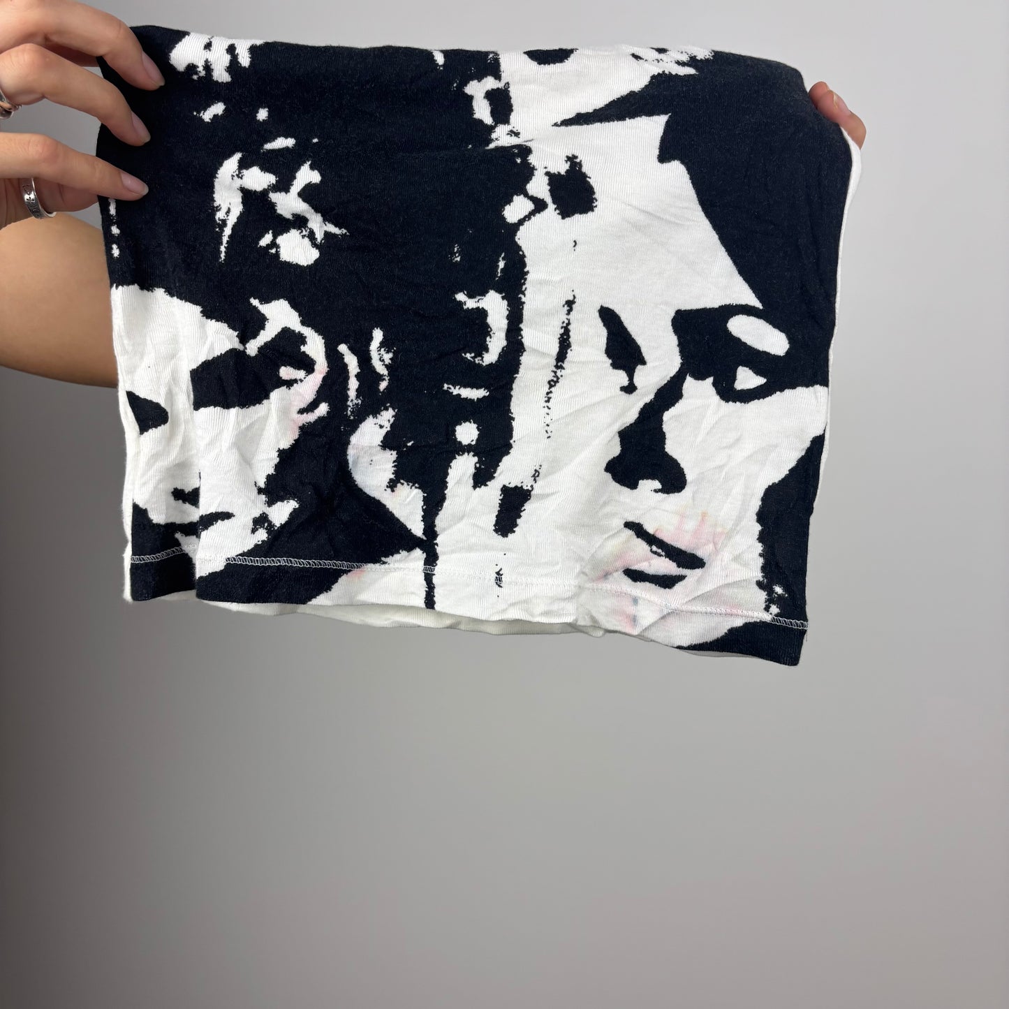 MNG Y2K Face Graphic Tank
