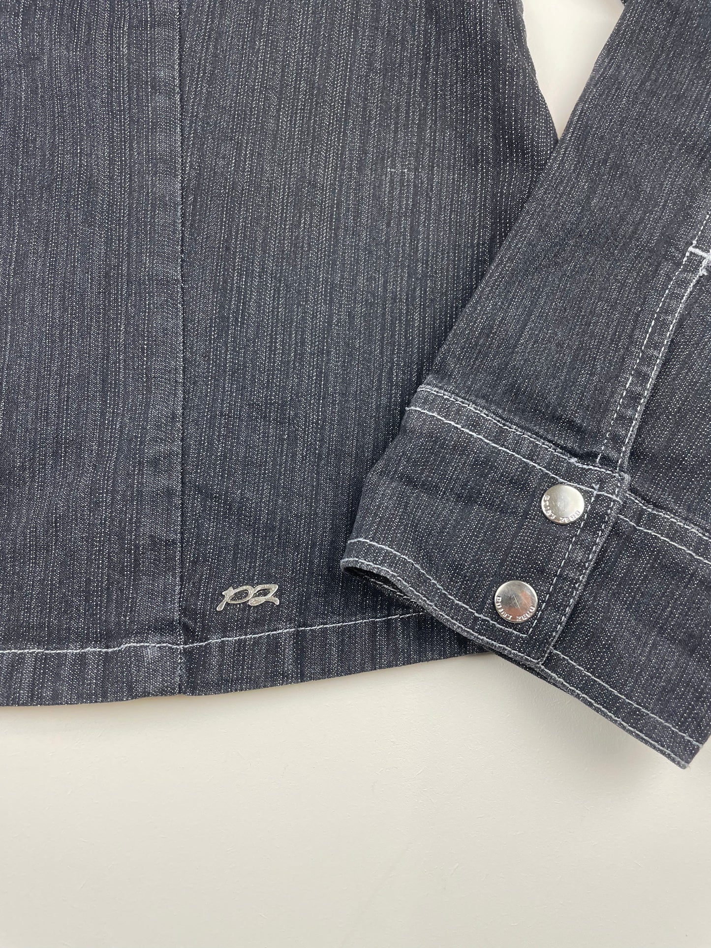 2000s Embroidered Dark Grey Denim Jacket
