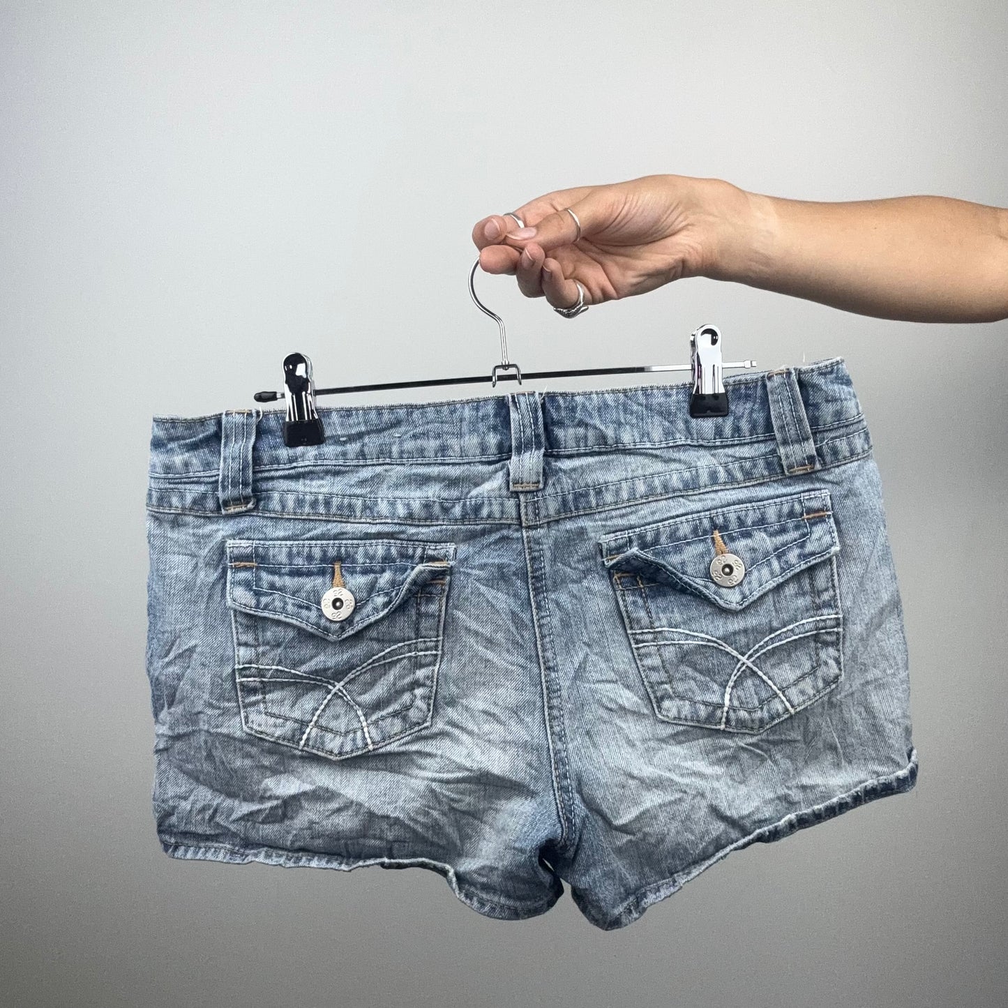 2000s Mini Denim Shorts with cute Pockets