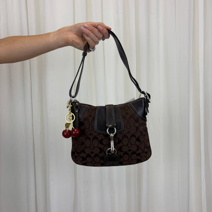 Coach Signature Hamptons Shoulder/Crossbody Bag