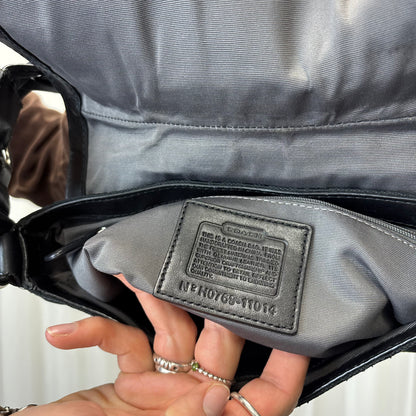 Coach Signature Chelsea Flap Black Bag