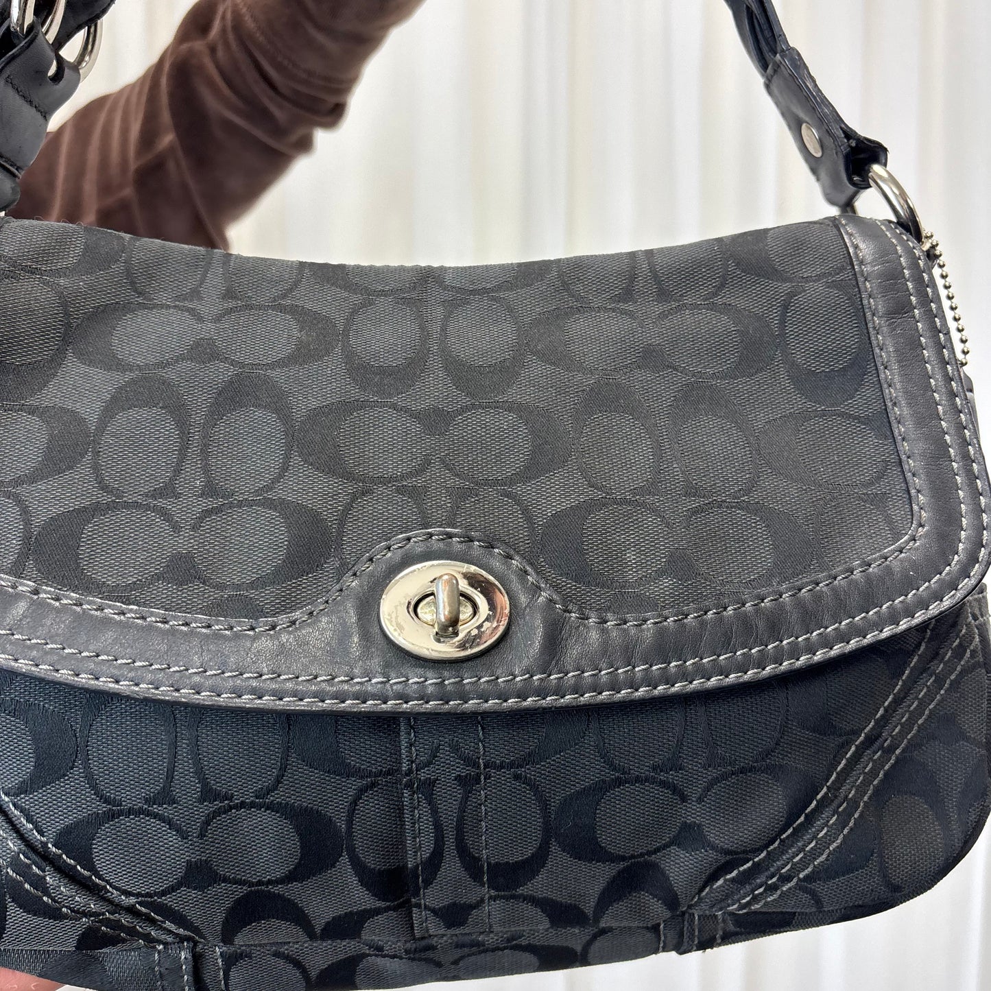 Coach Signature Chelsea Flap Black Bag