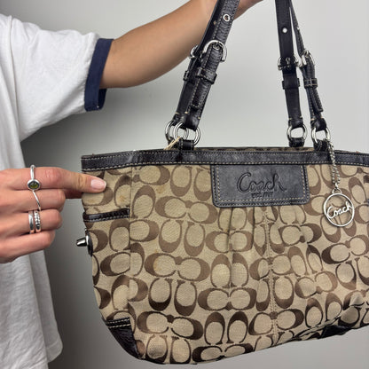 Coach Signature Gallery Tote Brown