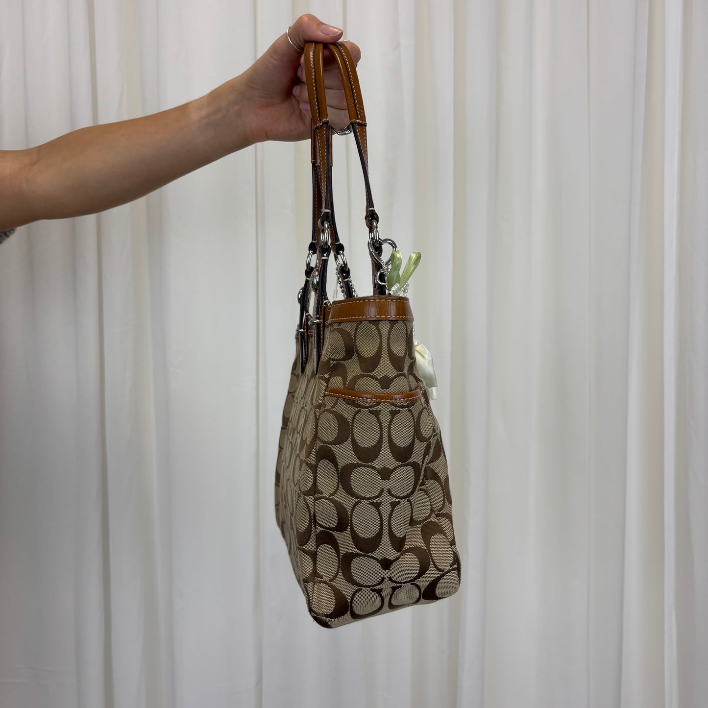 Coach Signature Gallery Tote Bag *A Grade*