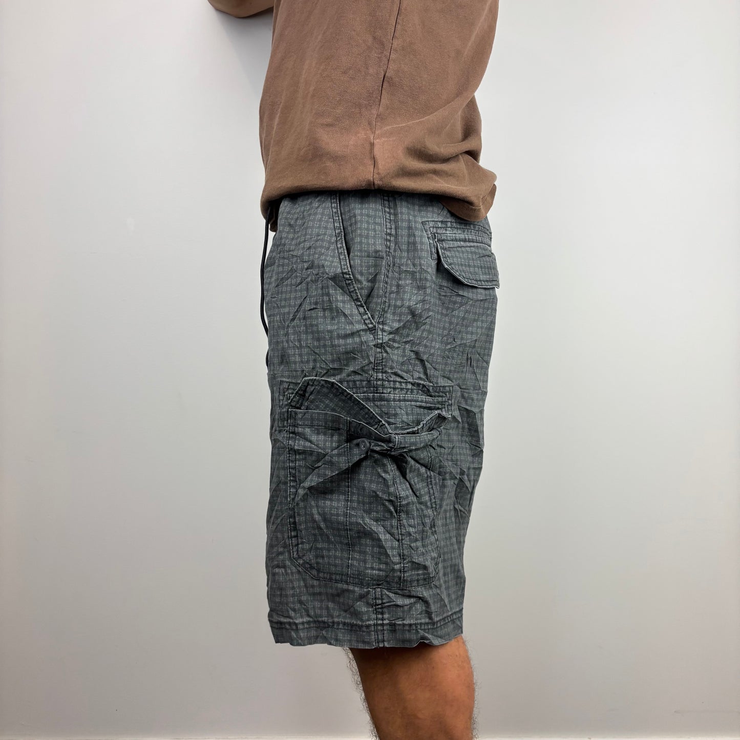 Izod Grey Checkered Cargos Adjustable Waist | Size XS-L