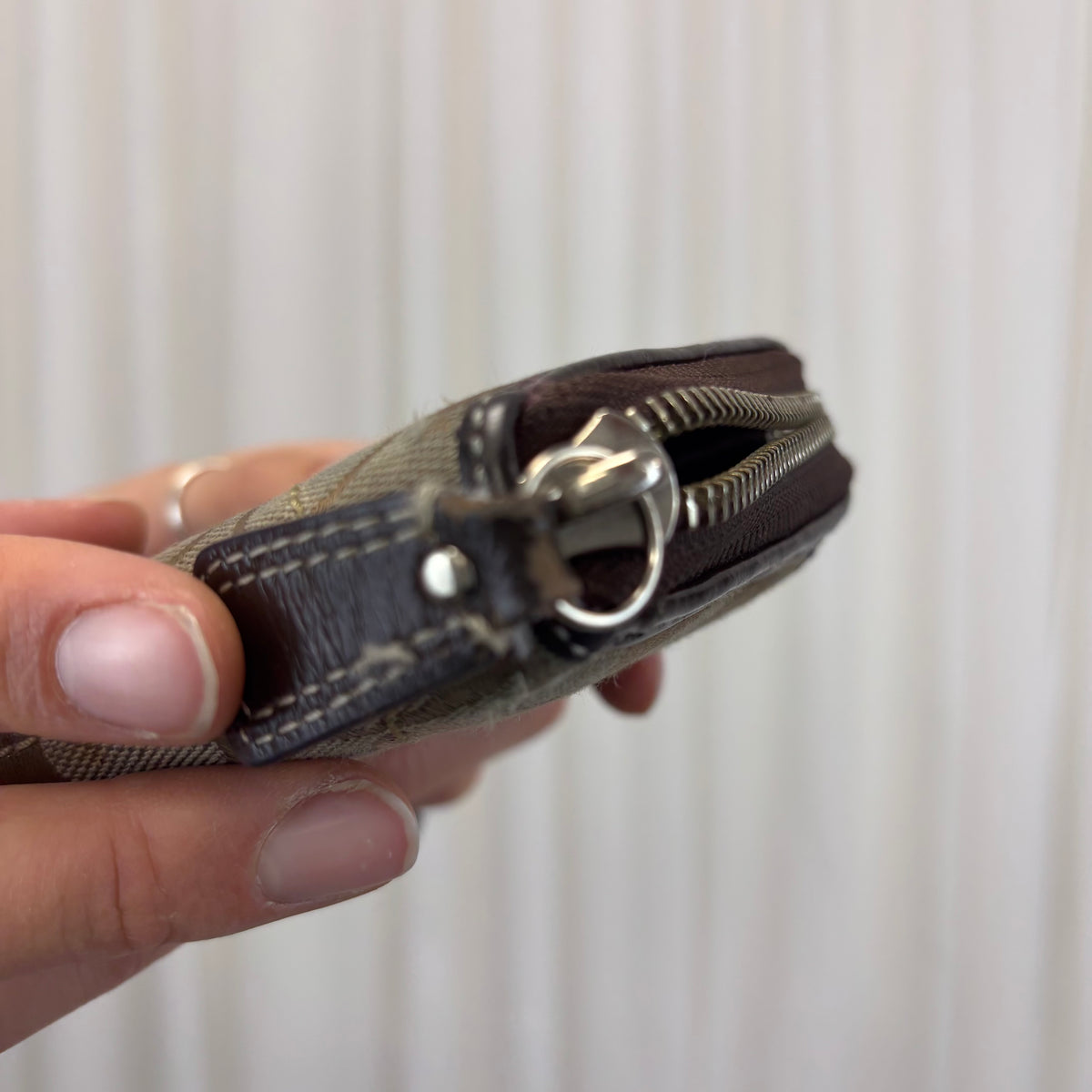 Coach Signature Zip Soho Wallet Brown