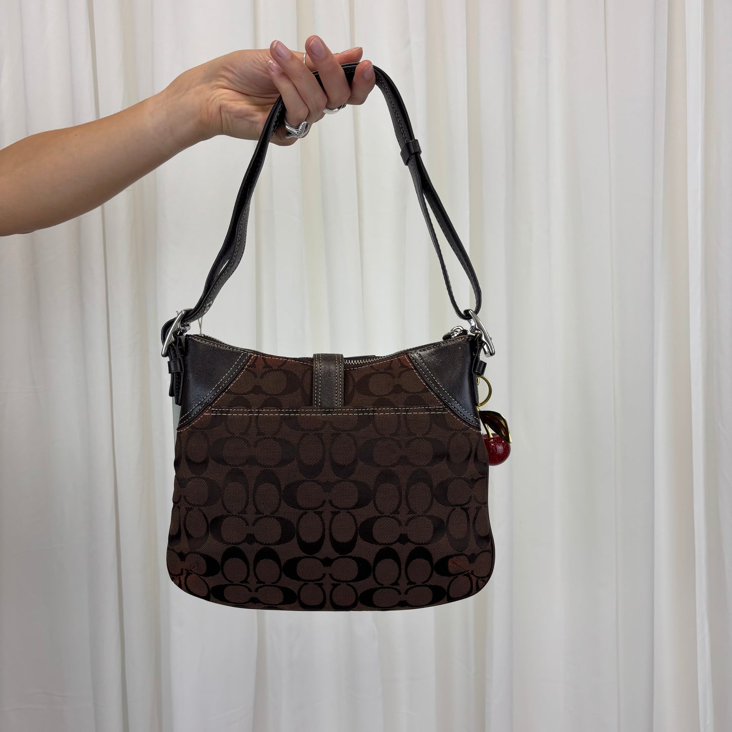 Coach Signature Hamptons Shoulder/Crossbody Bag
