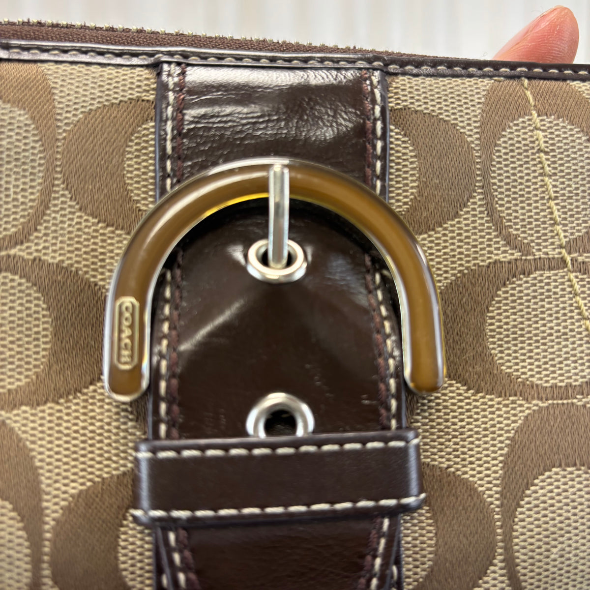 Coach Signature Zip Soho Wallet Brown