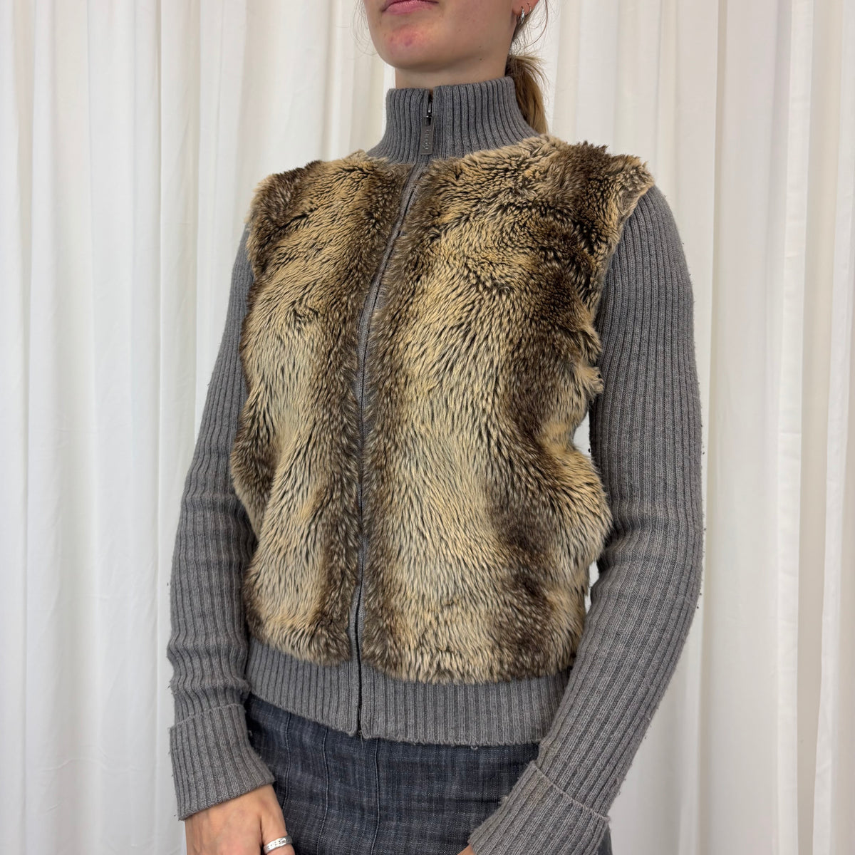 Faux Fur Y2K Zipup | Size M