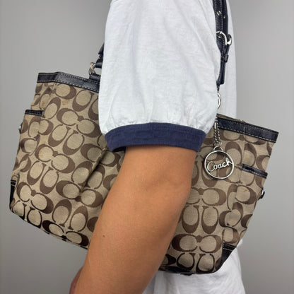 Coach Signature Gallery Tote Brown