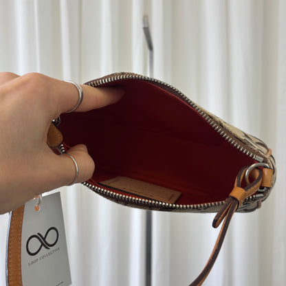 Coach Signature Demi in Tan