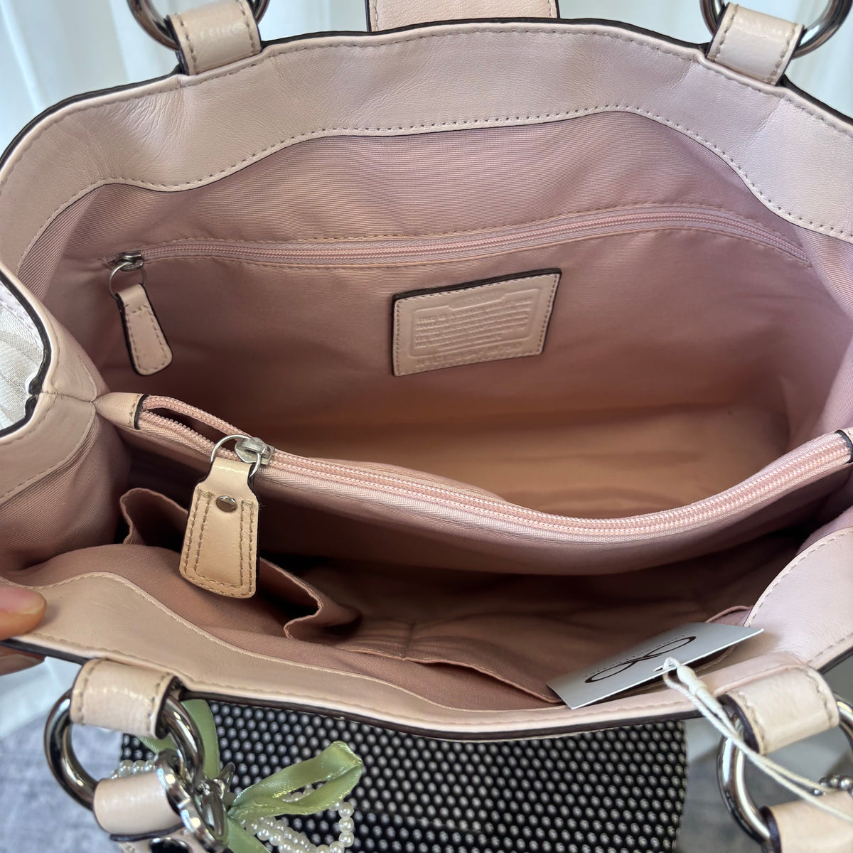 Coach Signature Soho Tote Bag Pink Leather