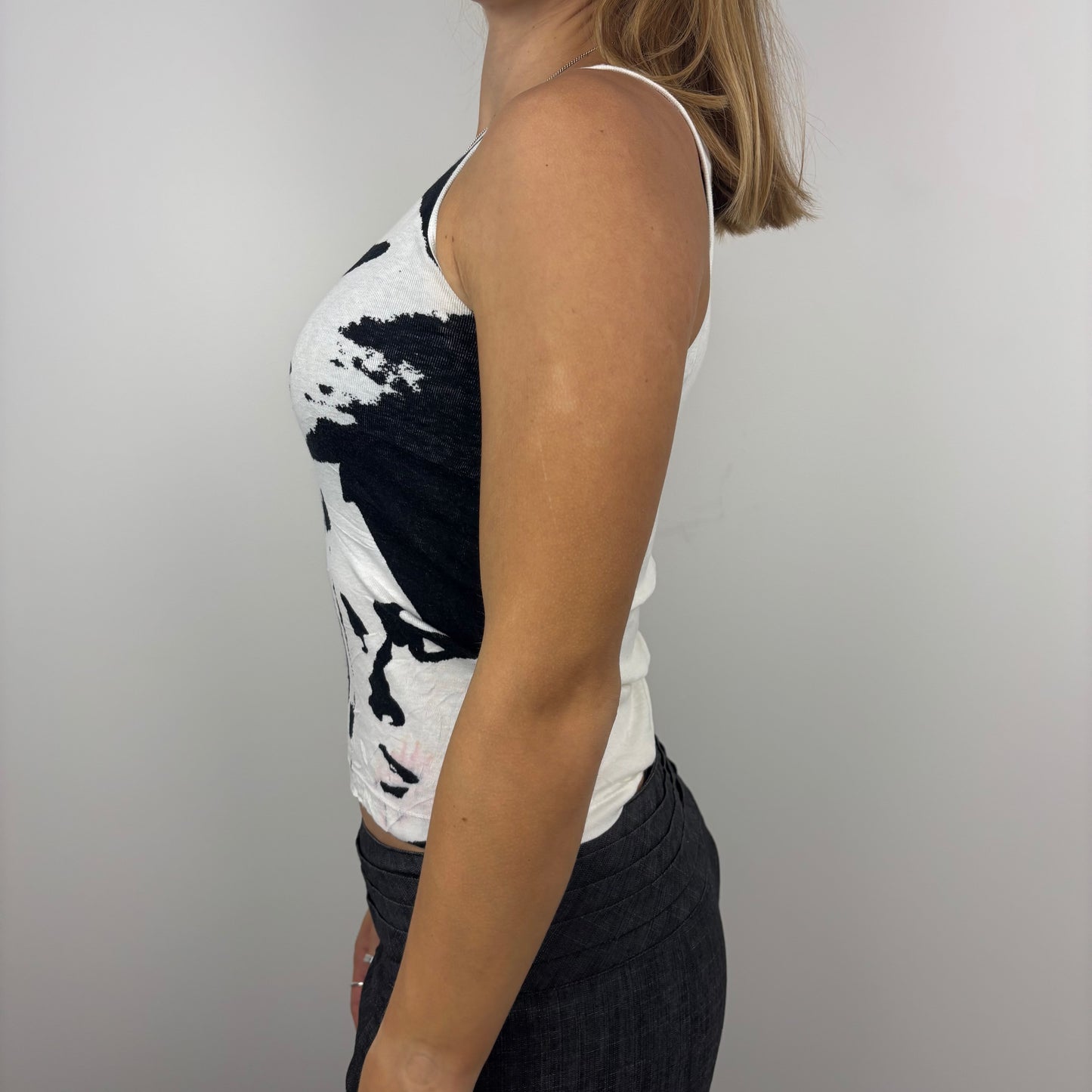 MNG Y2K Face Graphic Tank