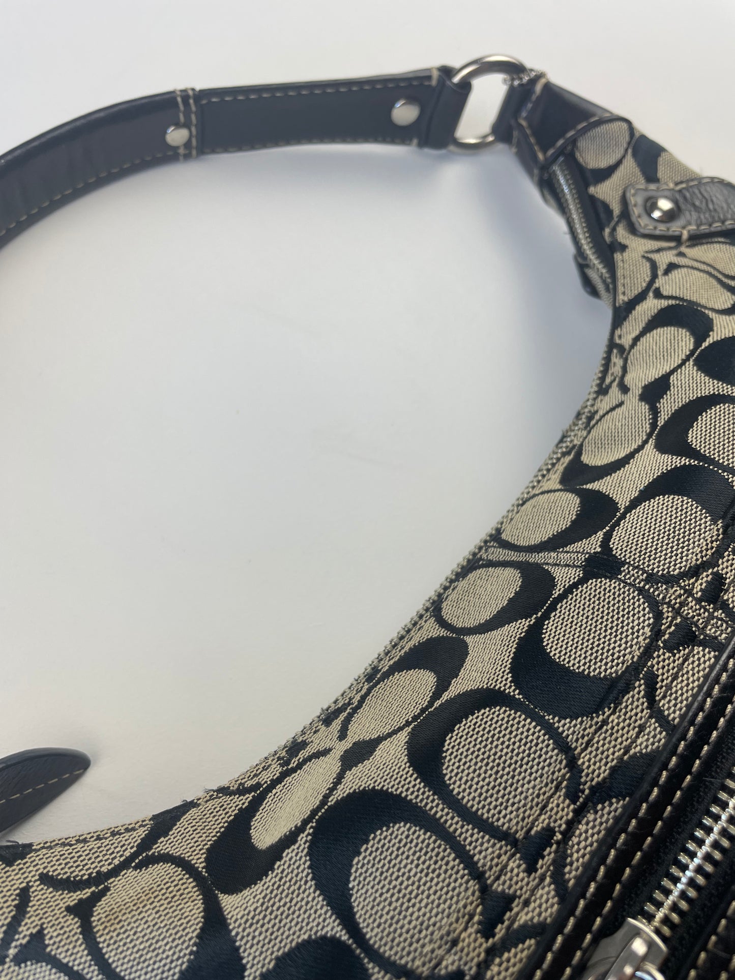 Coach Signature Penelope Shoulder Bag