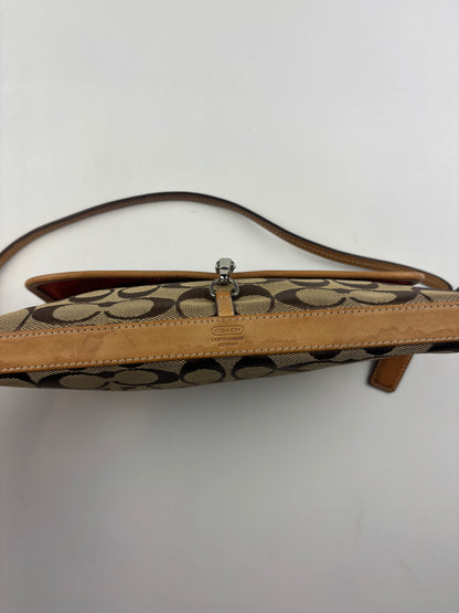 Coach Signature Demi Clip Bag